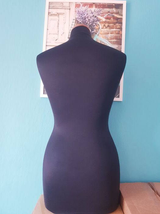 Manekin , wieszak na odzież, krawiecki  długość 74cm
