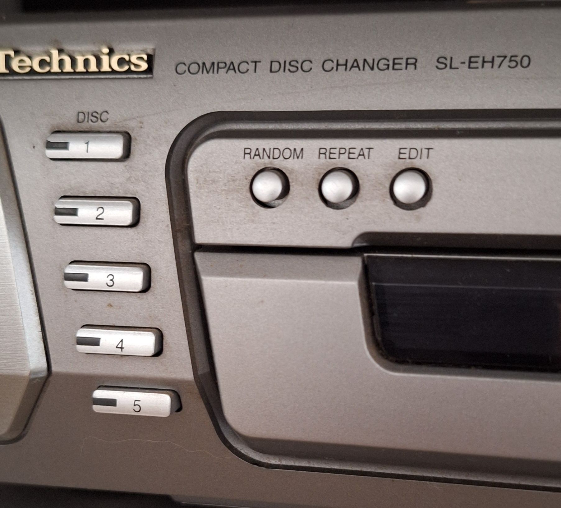 Sprzedam wieże Technics 5.1
