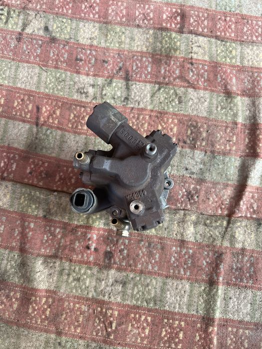 9658176080 паливний насос тнвд Ford Fiesta Fusion 1.4 TDCI