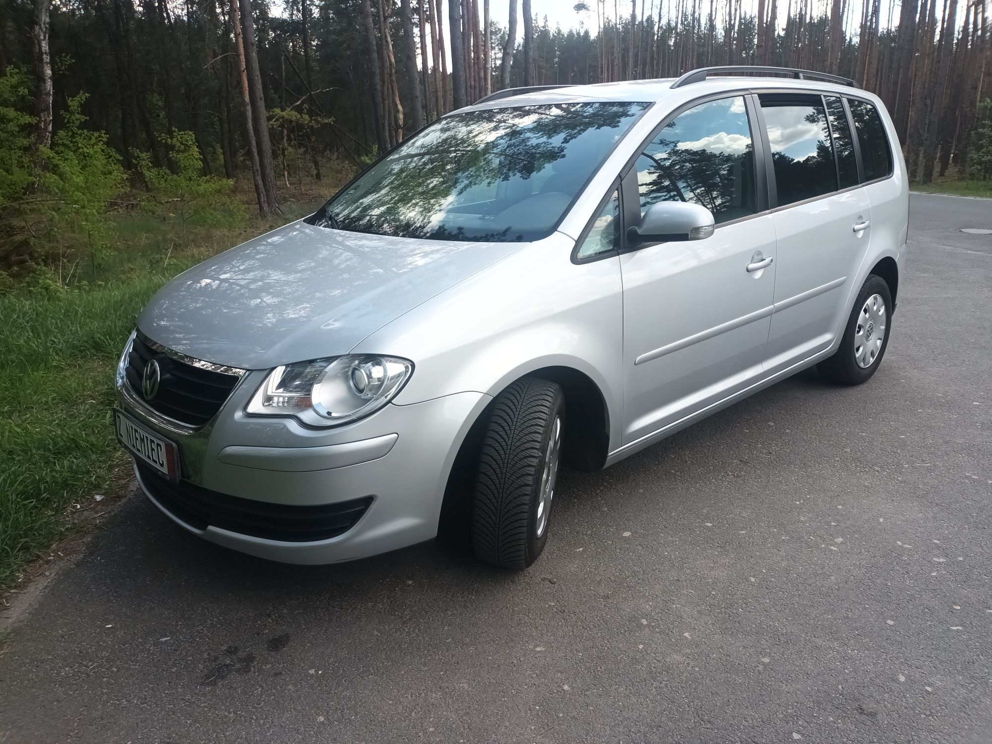 Wolkswagen Touran 1.6 mpi 6 BIEGÓW