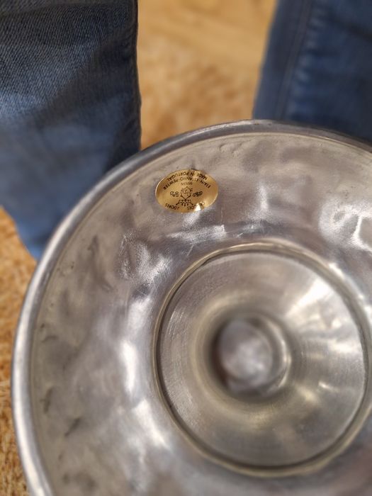 Taça decorativa em estanho