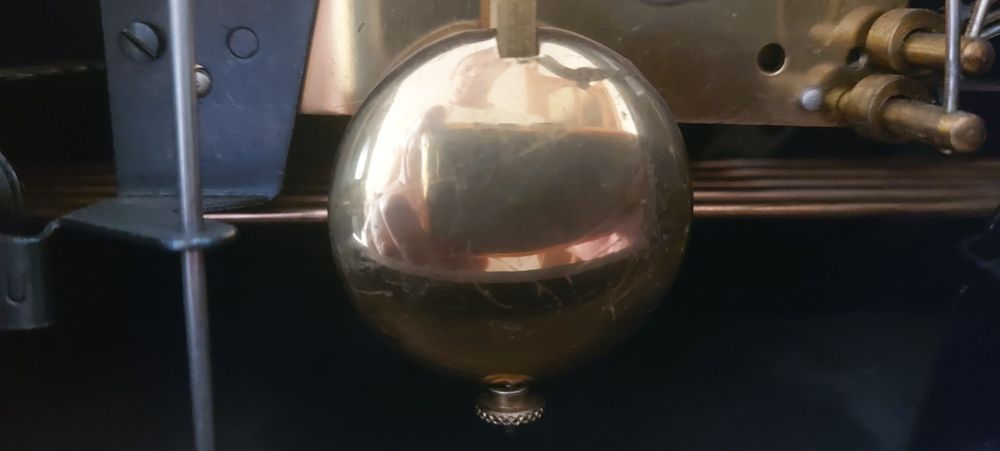 Антикварний камінний годинник Junghans