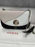 Mala Guess como nova