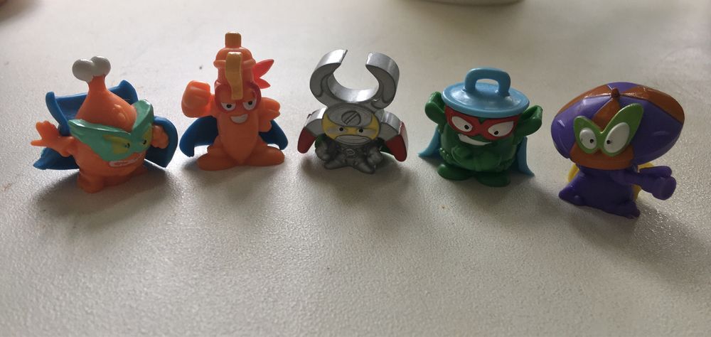 Zingsy 5 figurek super zings - seria 4 B