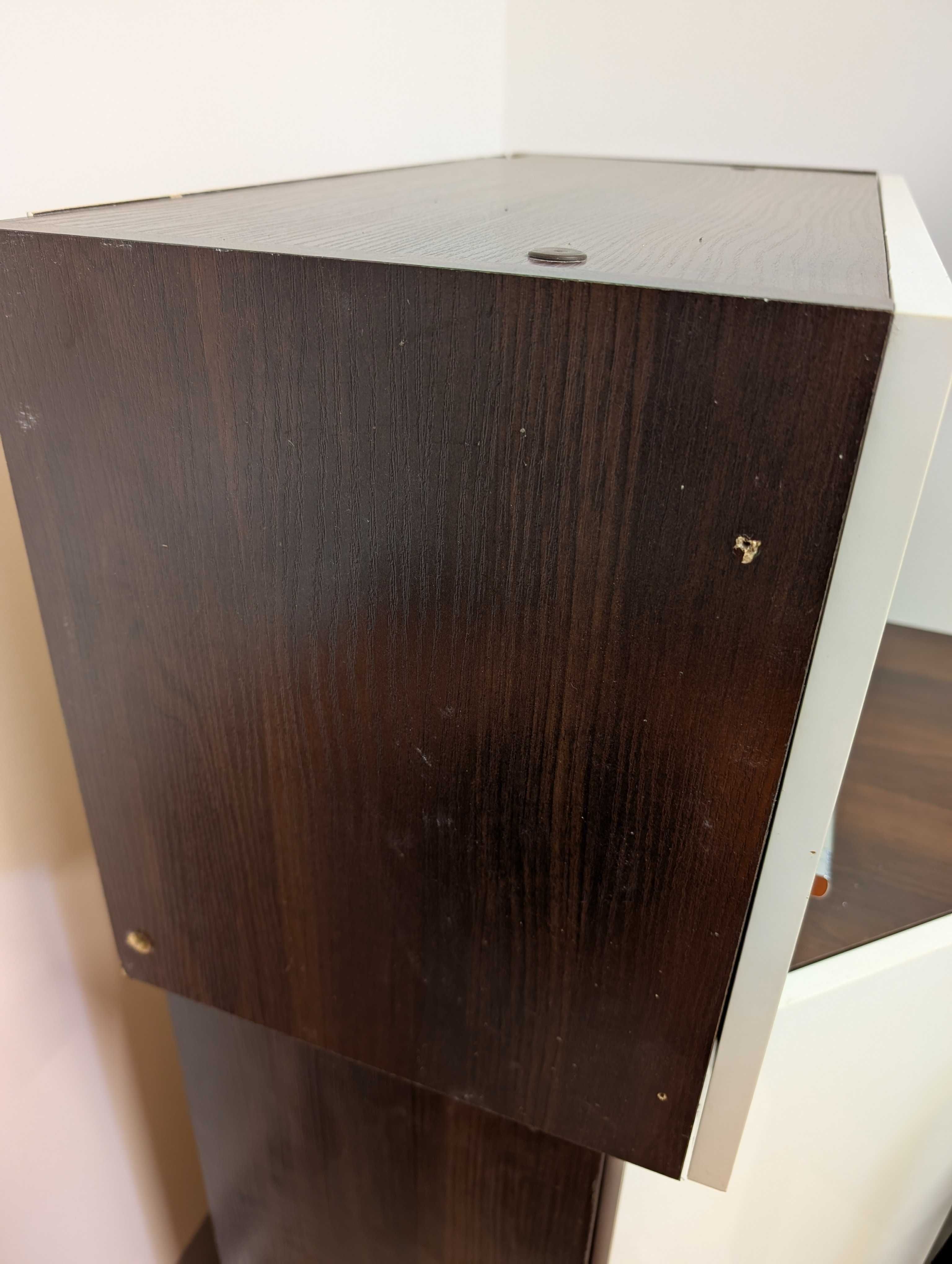 szafka wisząca bodzio 60 x 36 biały front, brązowy bok