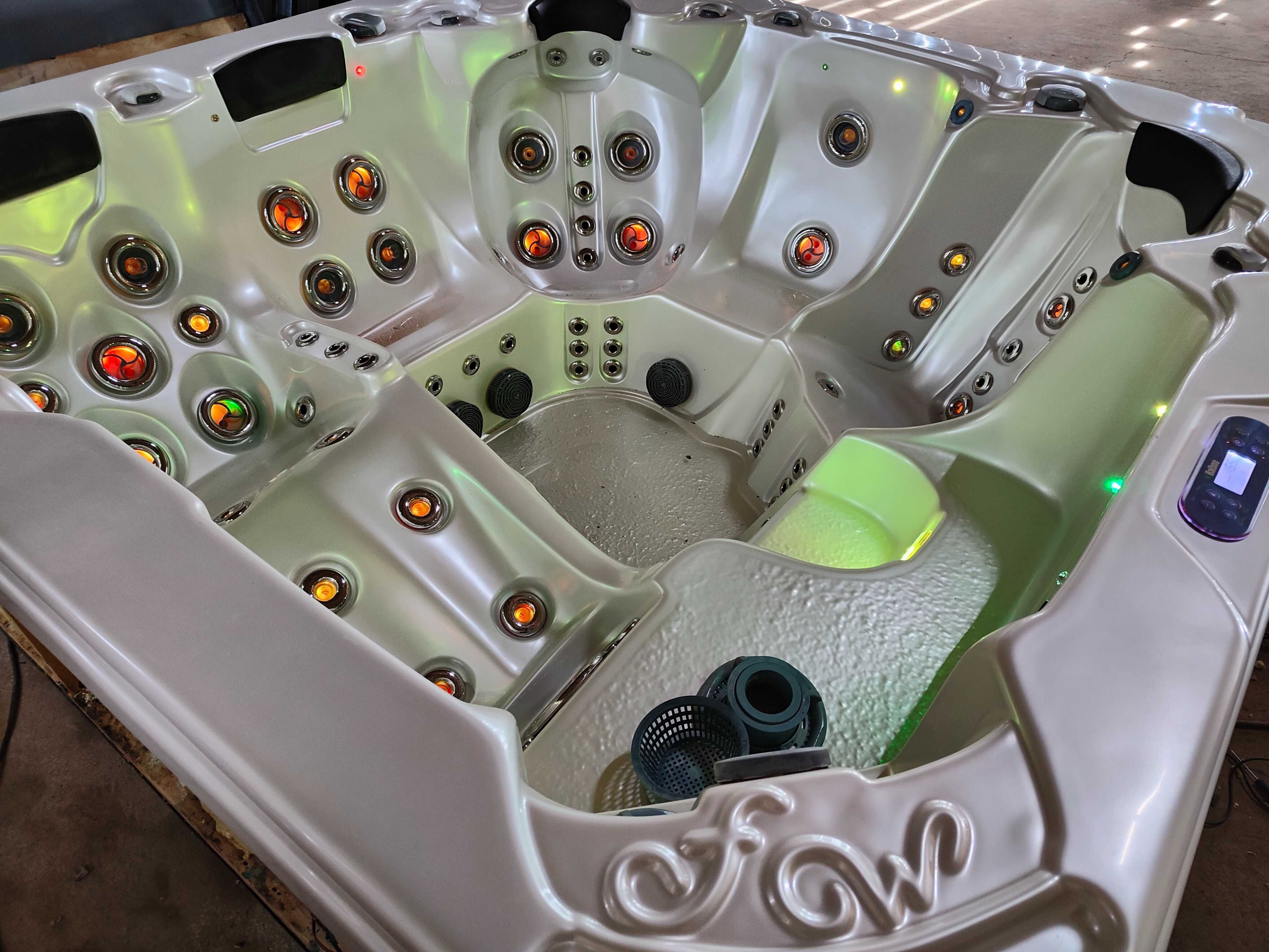 Ogrodowa wana spa , jacuzzi całoroczne , USA - BALBOA , Sundance