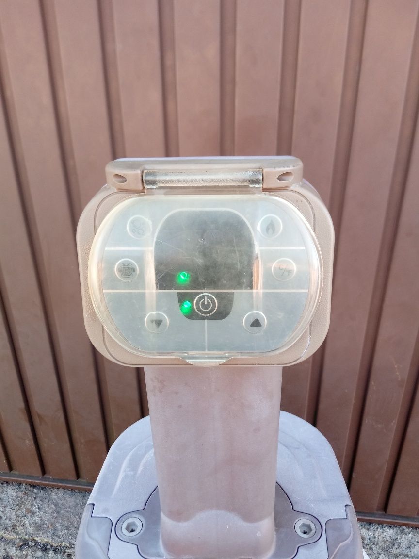 Pompa do jacuzzi Intex Pure Spa z podgrzewaniem i hydromasażem