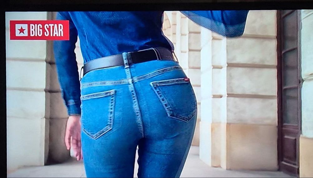 Telewizor HITACHI smart 32' cienka ramka