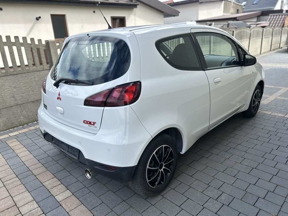 Mitsubishi Colt CZ30