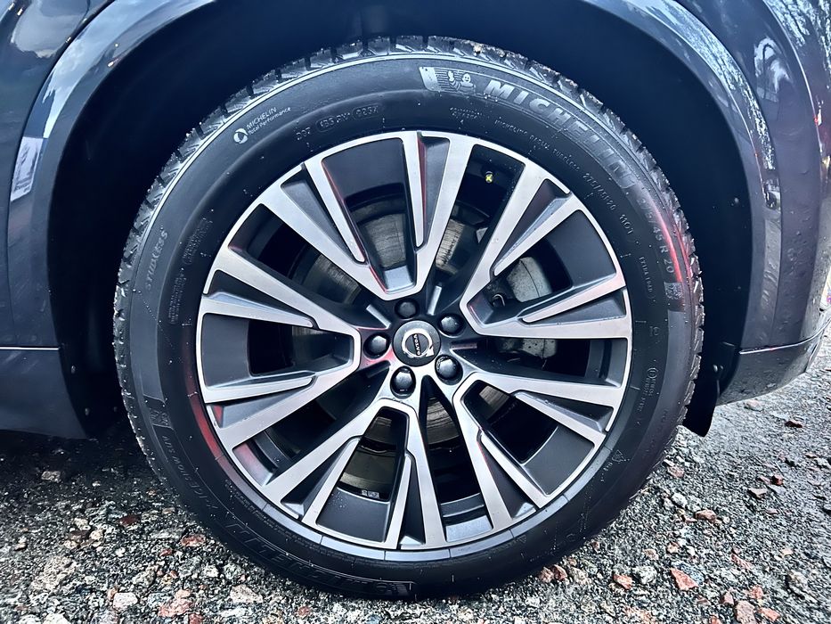 Volvo XC90 2021 2.0 AT (250 к.с.) MHEV AWD • Ultimate Bright