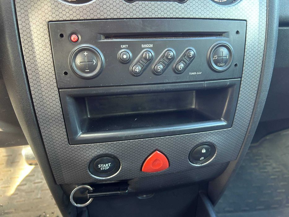 В продажі Renault Megane 2005 року  Можливий обмін/розстрочка