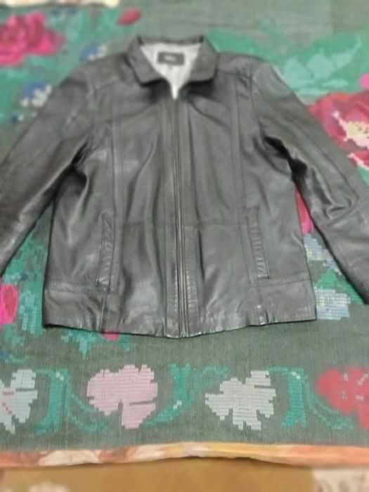 Мужска куртка мягка кожа