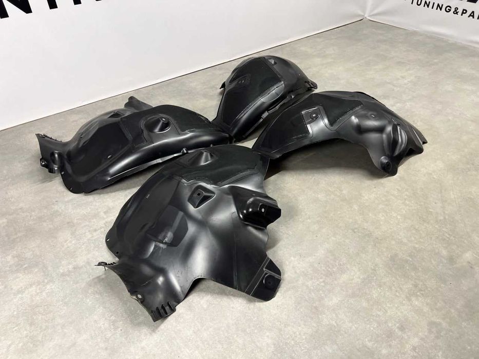 Підкрилок передній - Tesla Model Y / 1492613-00-A / 1492614-00-A