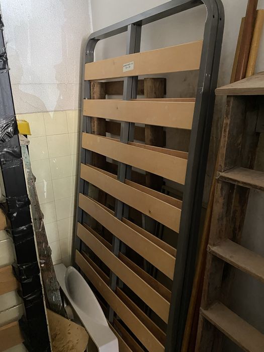 estrado para cama