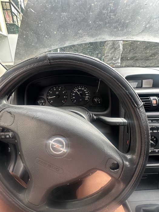 Carro variado e sem inspecao