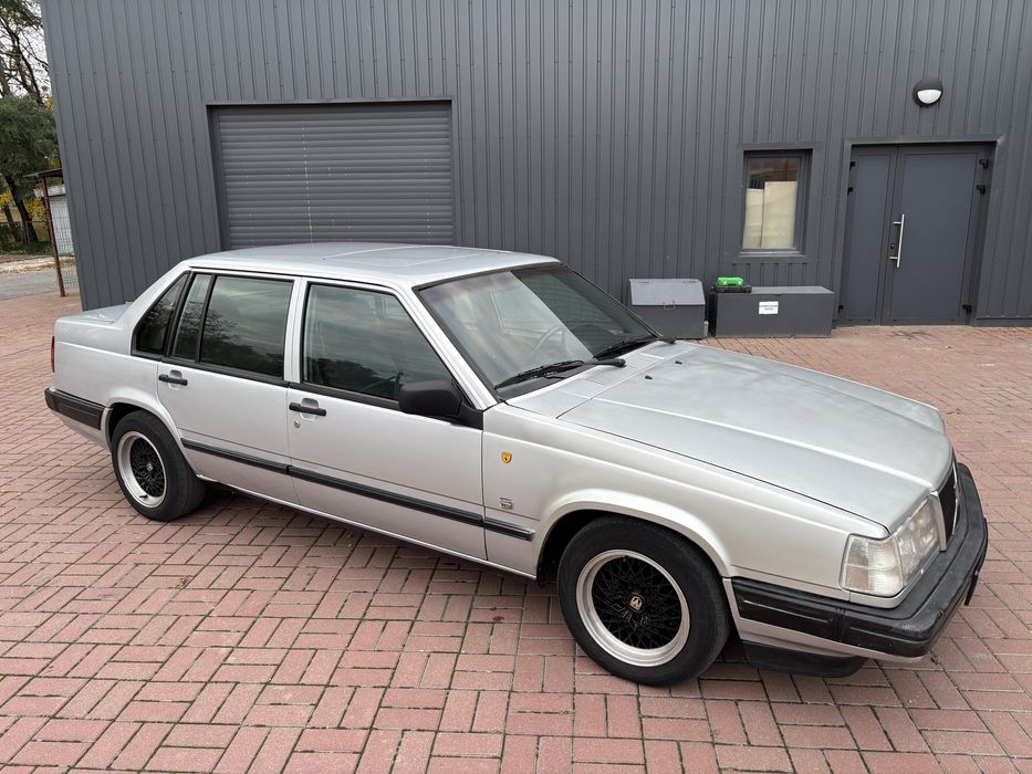 Продам Volvo 940 2.3 turbo(турбо) 1992 год выпуска,сел и полетел.