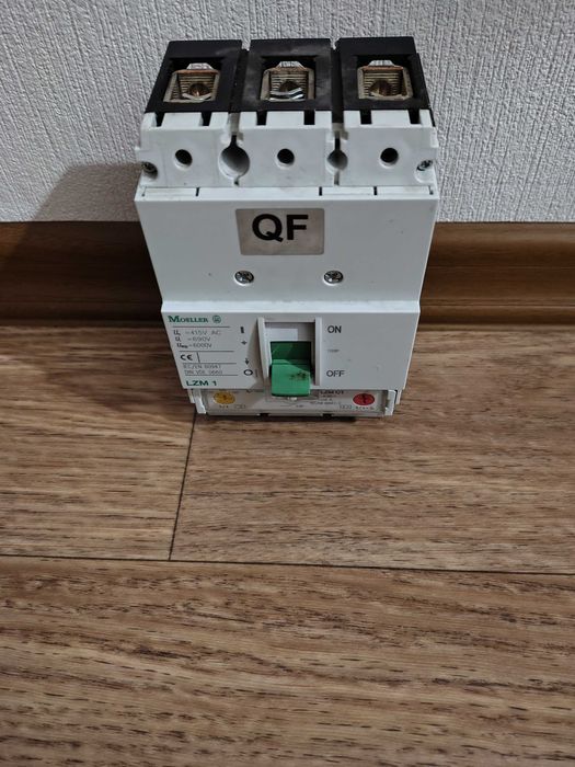 Силовий автоматичний вимикач