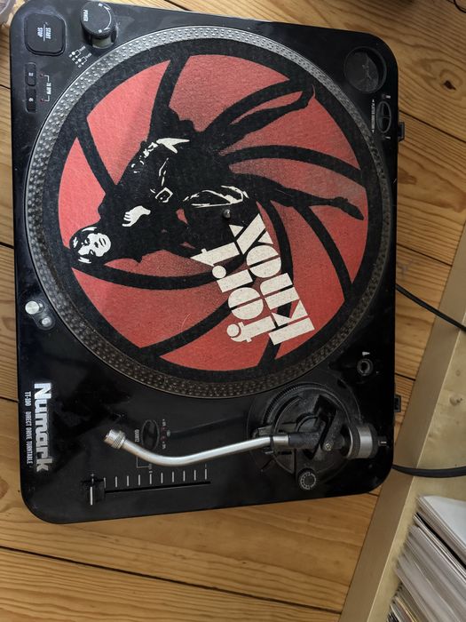Numark Gira discos