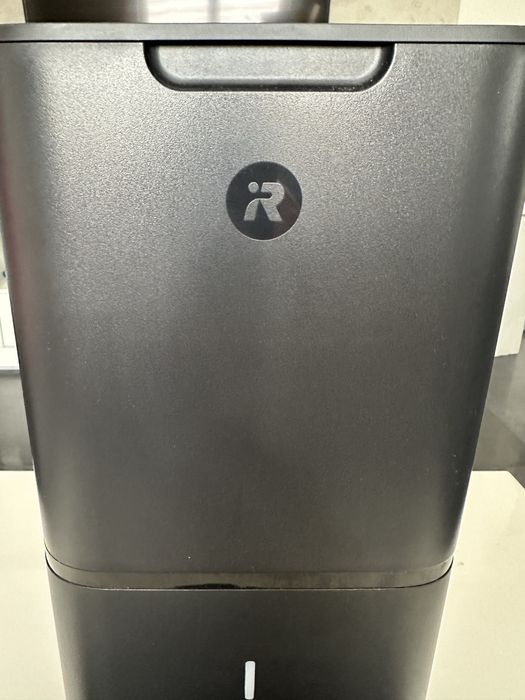 iRobot Roomba i7+
