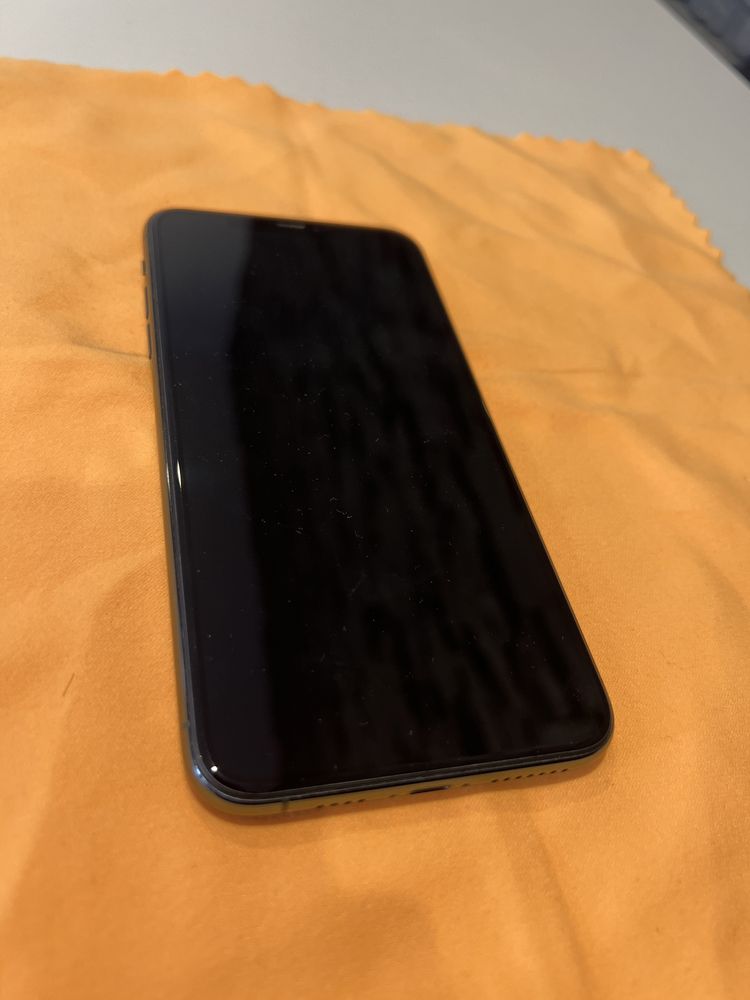 iPhone 11 pro max super stan 256 gb