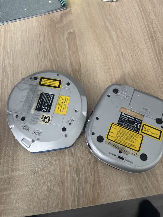 Discman otwarzacz cd 2 szt roadstar frist uszkodozne