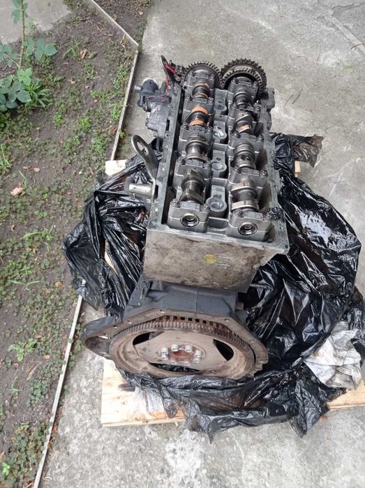 Піддон двигуна масляний Mercedes 2,2 CDI (W203)