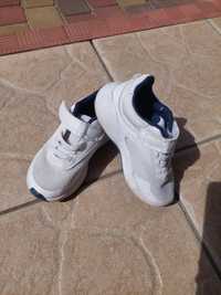 Кросівки дитяче взуття кроси 24