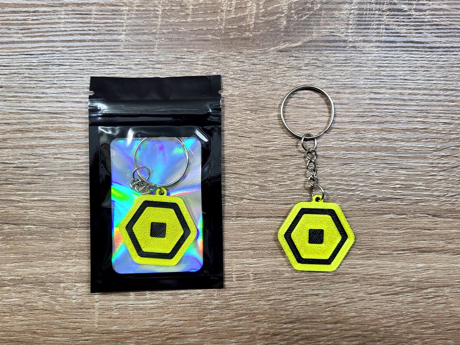 Брелок Roblox (Robux) | Стильний брелок Роблокс на рюкзак, ключі