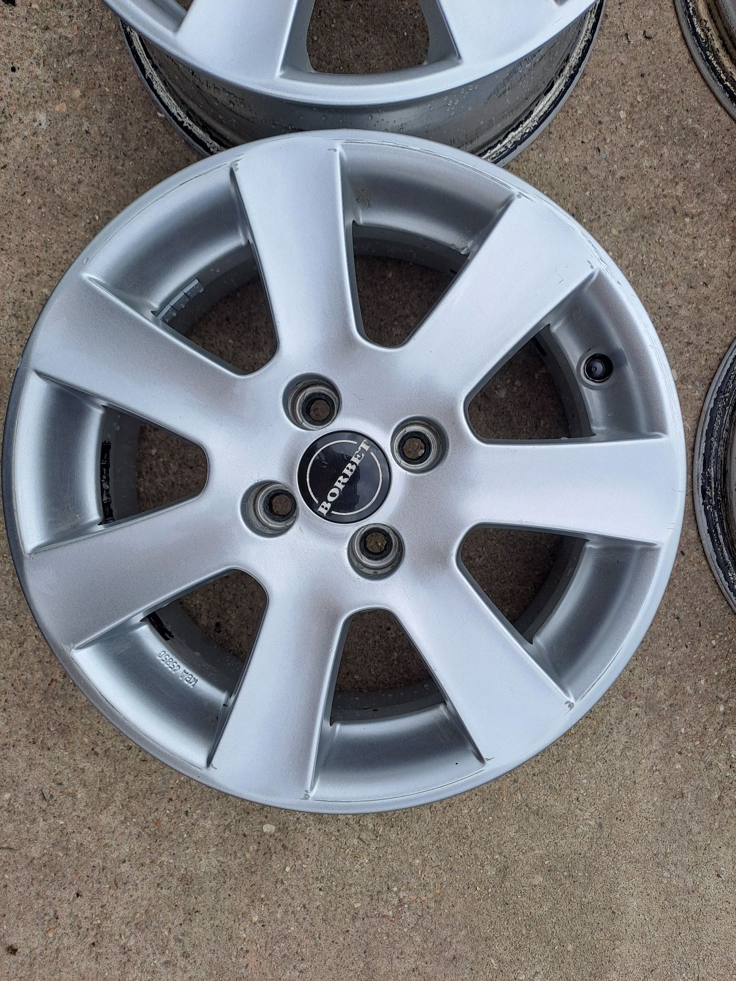 4szt Felgi Aluminiowe Borbet 4x98 15cali Komplet