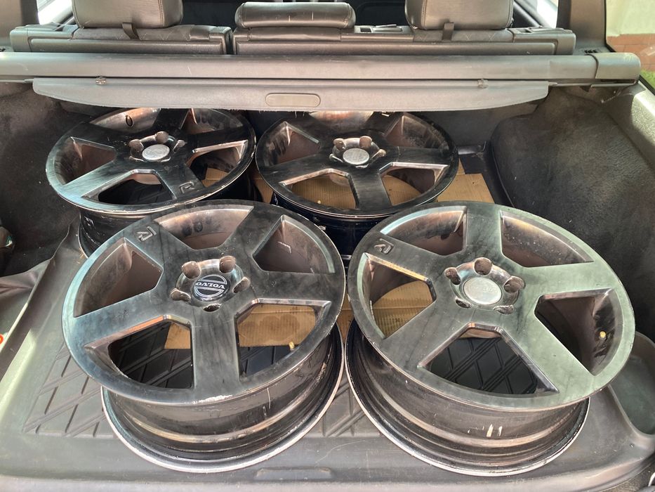 Volvo felgi aluminiowe 17 cali