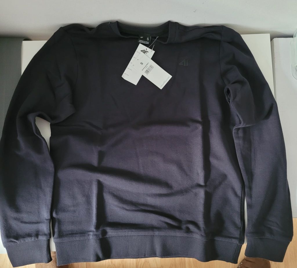 Nowa Bluzy męska 4F rozmiar S