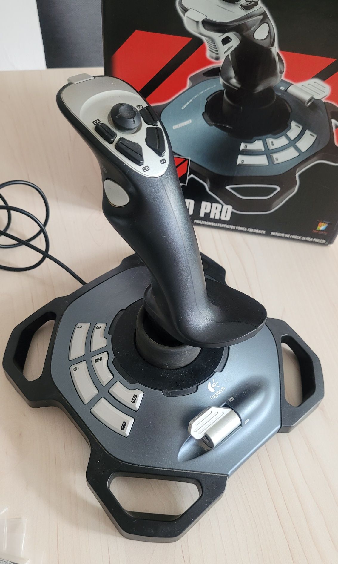 Yojstick Logitech Force 3D Pro