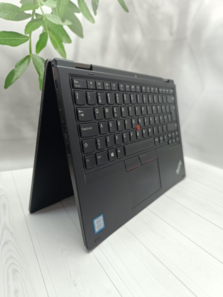 Сенсорний ноутбук Lenovo ThinkPad L390 YOGA/i5-8265/8/256/13.3"FHD IPS