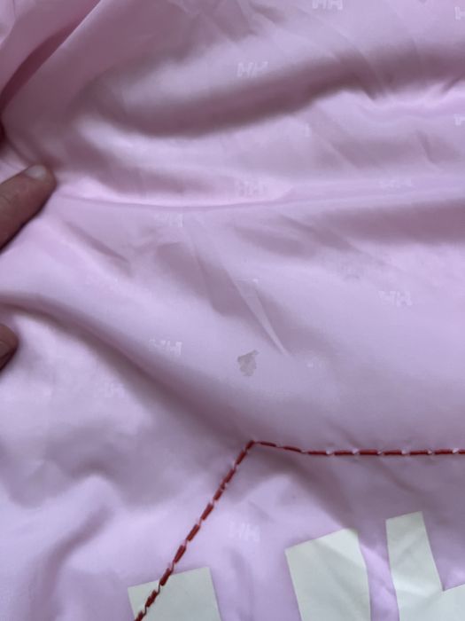 Пуховик від фірми Helly Hansen (жіночий)