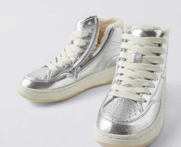 Ботінки, кросівки Zara