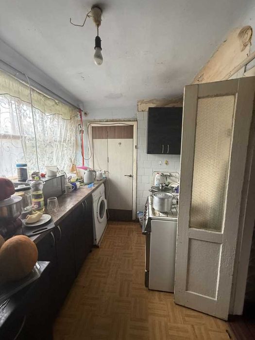 Добротний будинок в центрі міста