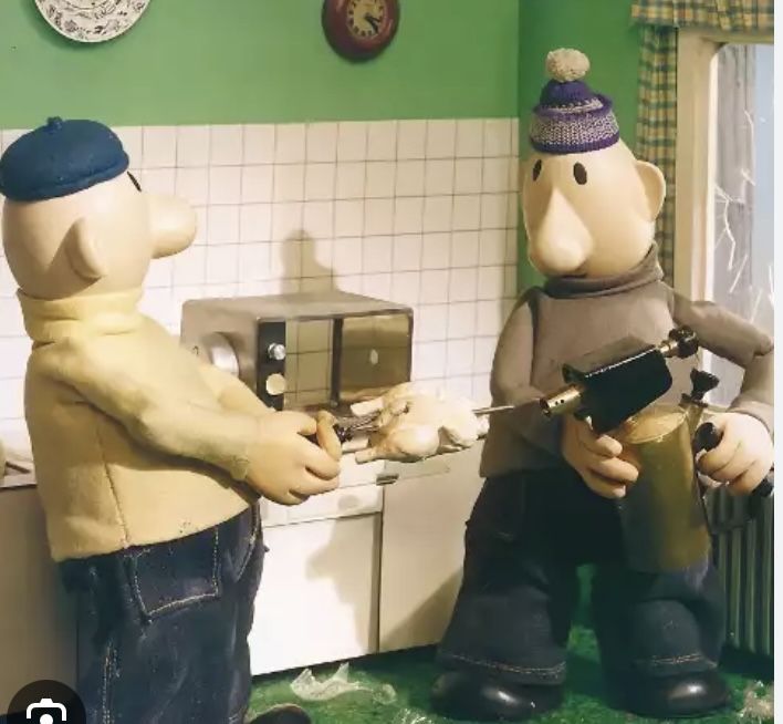 Opróznianie piwnic, strychów i mieszkań