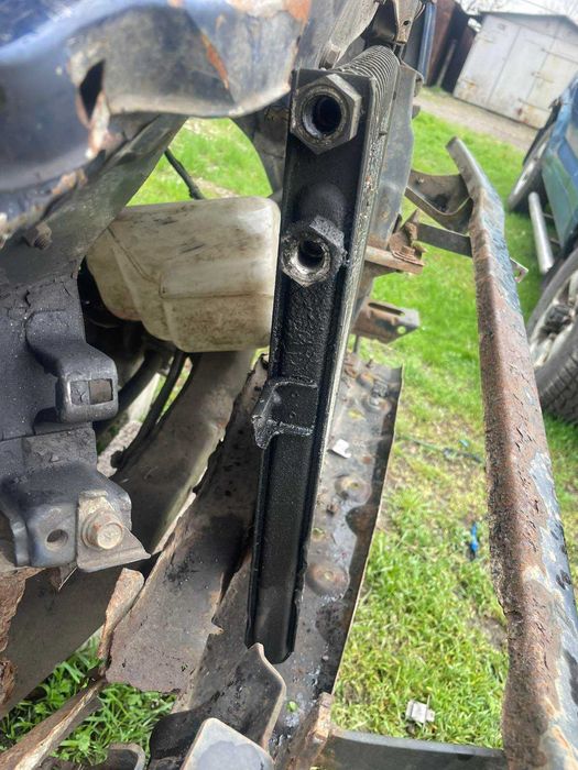 Масляний радіатор Розборка Mitsubishi L200 Л200 Радиатор Разборка Шрот