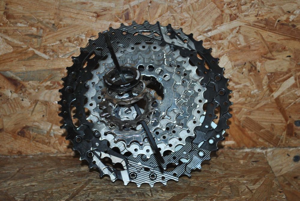 Kaseta Shimano Deore CS-LG600 Link Glide, 10. bieg - 11-43z