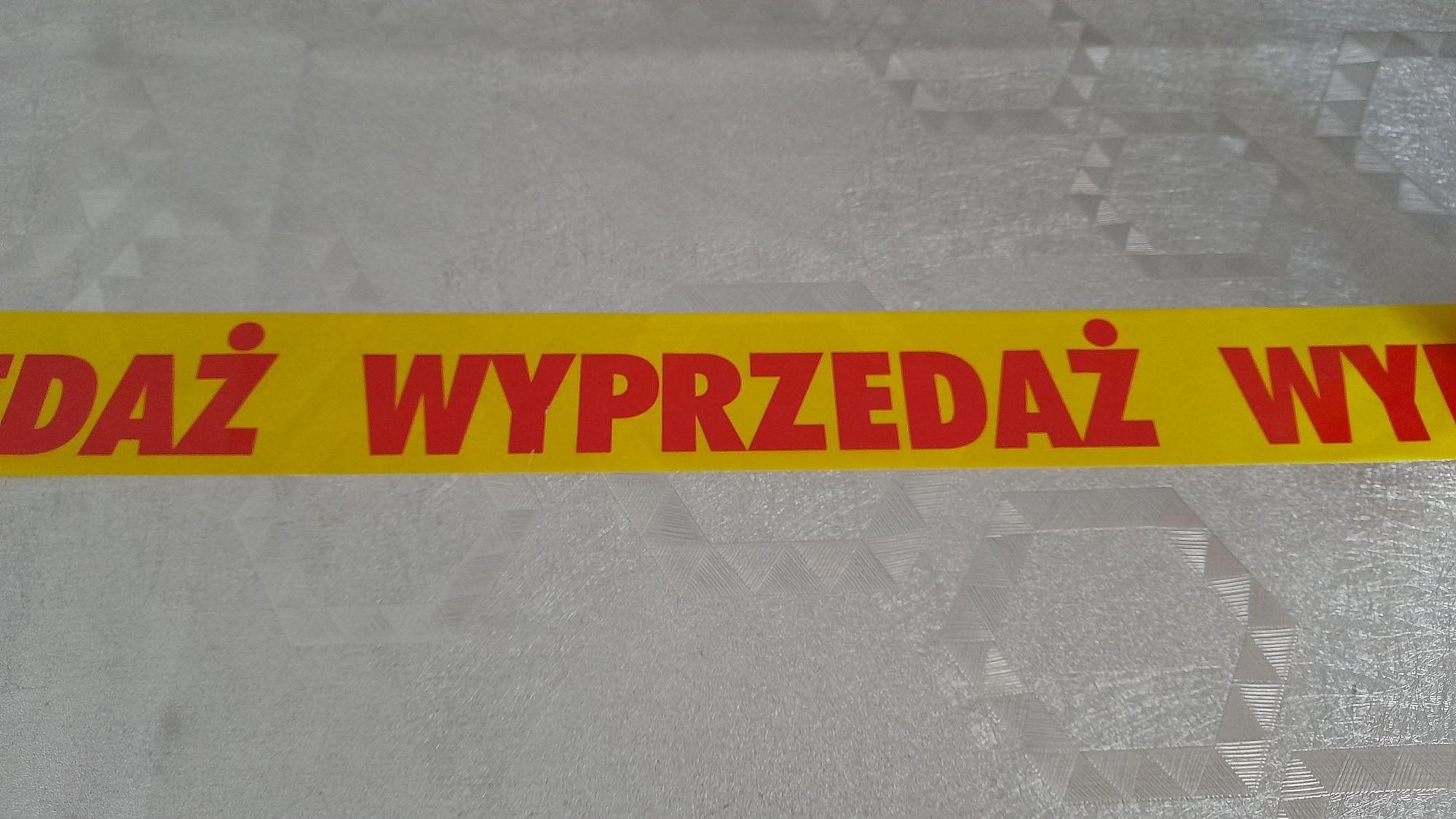 Tasma pakowa,klejąca z napisem WYPRZEDAŻ ,tasma promocyjna