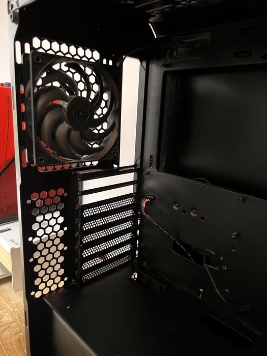 Obudowa do komputera NNT