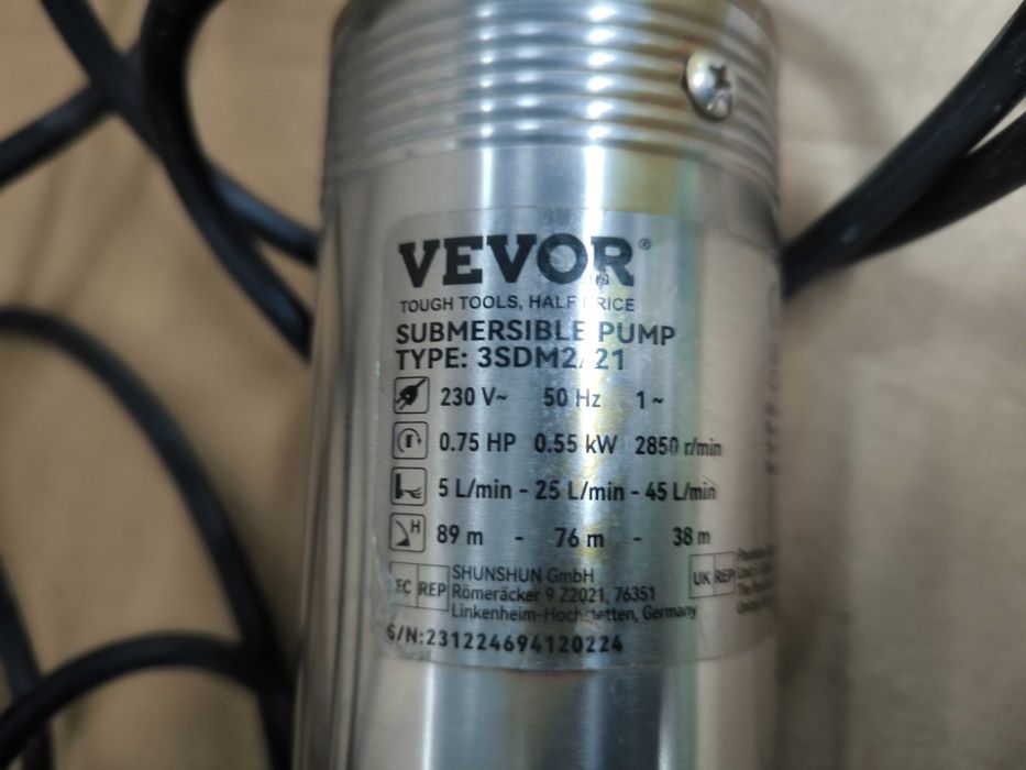 Pompa głębinowa VEVOR 3" 550W, maks. przepływ 50 l/min,
