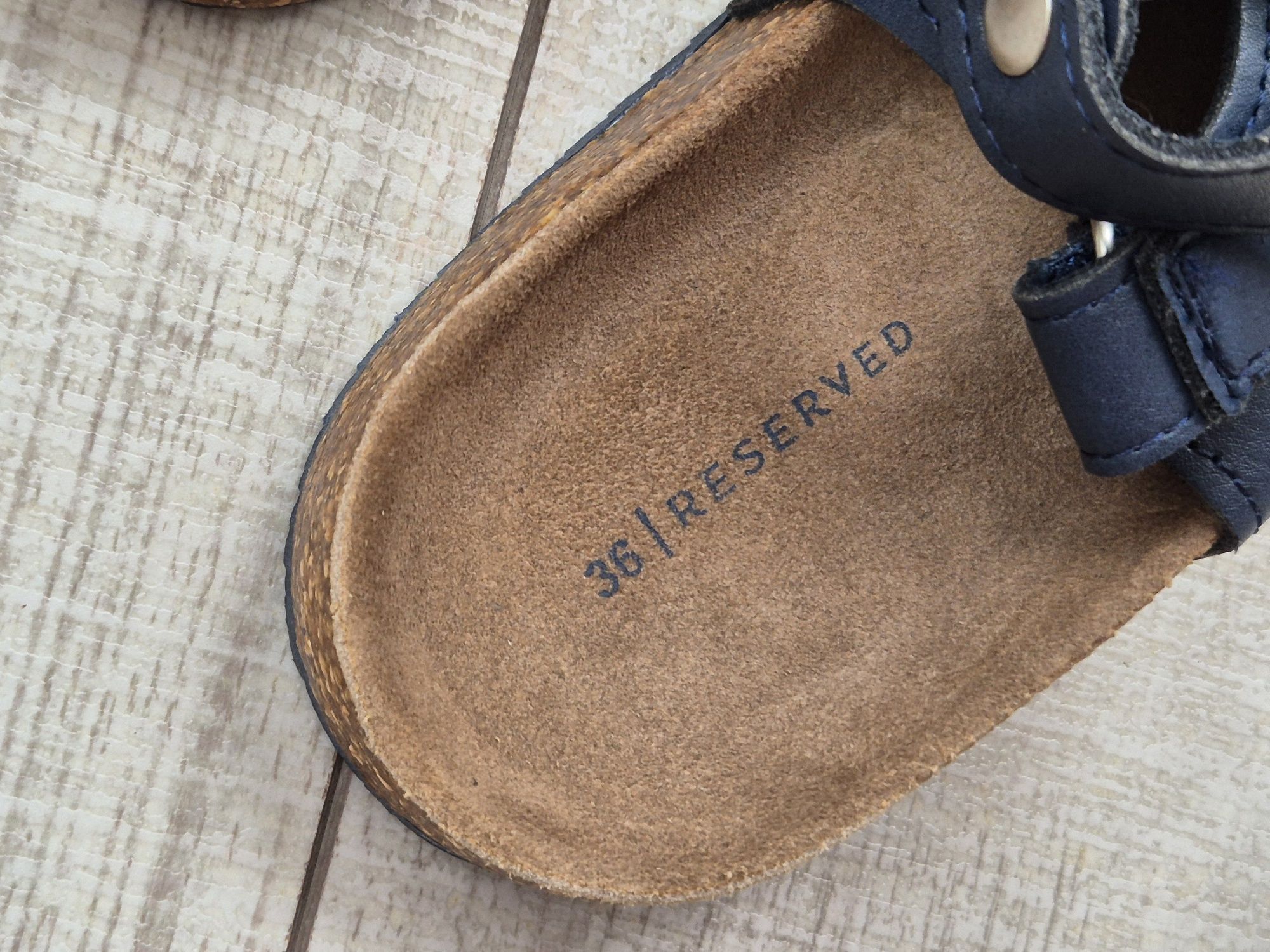Нові сандалі Reserved 36р