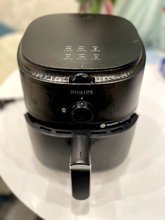 Продам мультипіч Philips (аерофритюрницю)