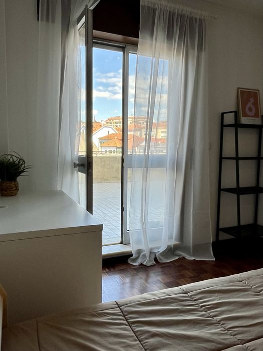 Quarto individual Porto c/ despesas incluidas