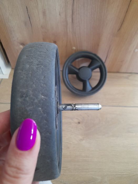 Dwa tylne koła- do spacerówki Coto Baby