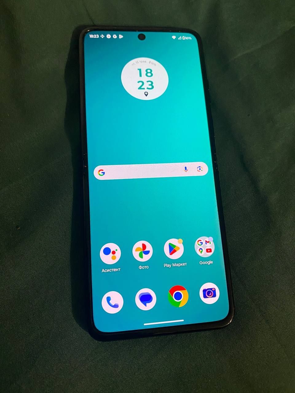 Motorola Razr 40 2023 12/128