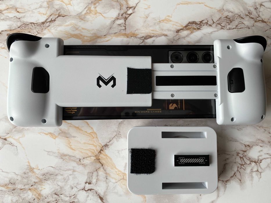 Геймпад з кулером для телефонів на Android, IOS - MEMO S2