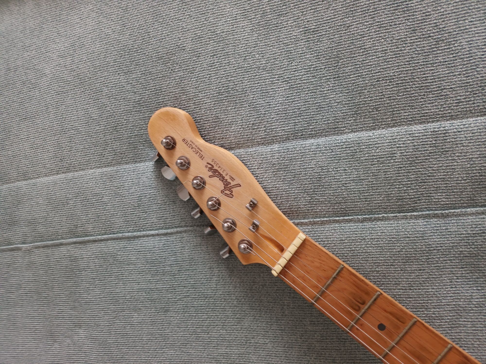 Guitarra Telecaster