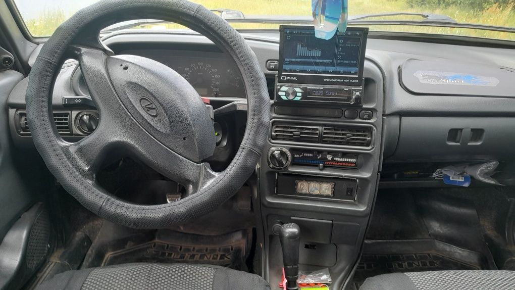 Ваз 21115 2003 года